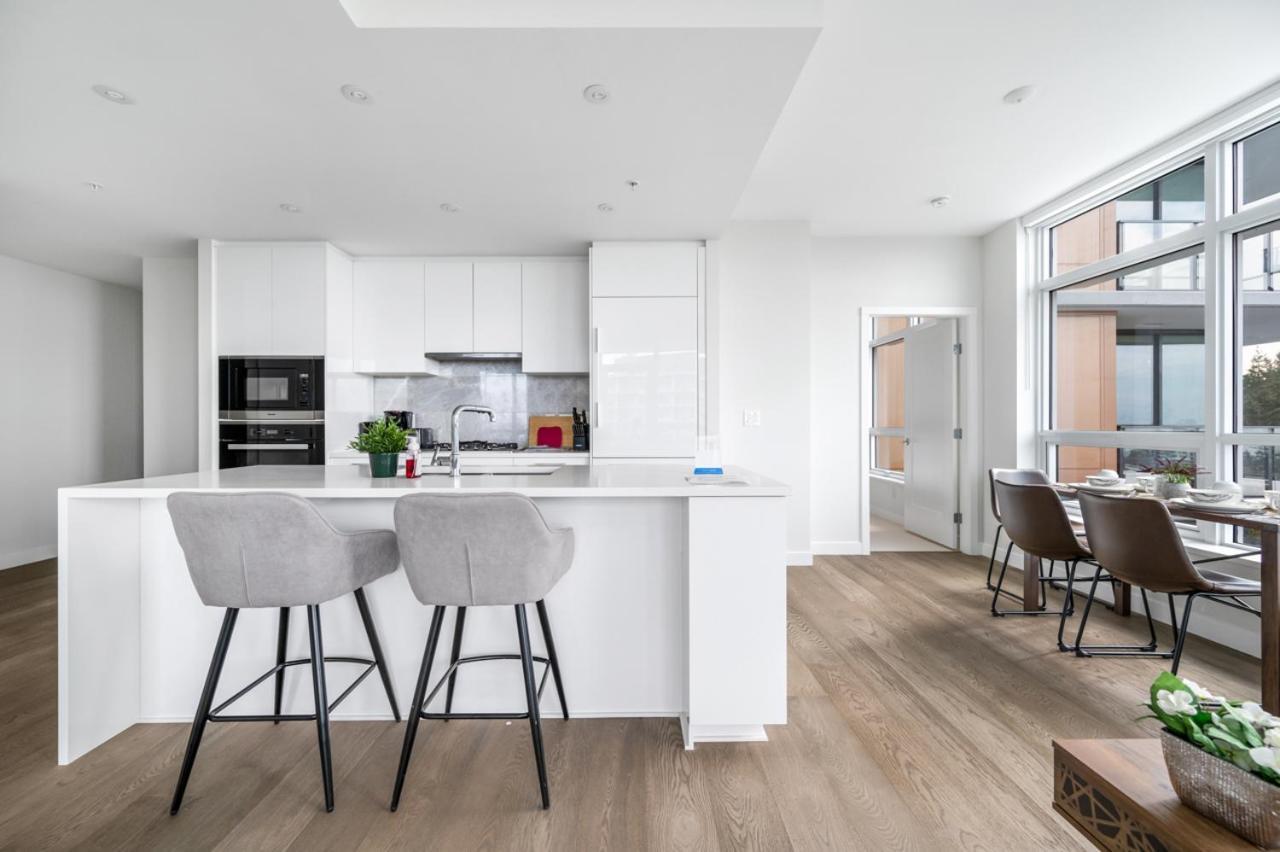 Urban Oasis: Stylish Apartment Retreat At Ubc 溫哥華 外观 照片